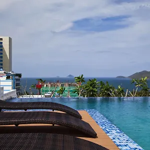 *** Отель Holiday Hotel Вьетнам