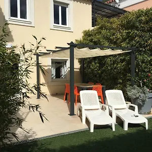 Maxime 4 Pieces , Sainte-Maxime Frankreich